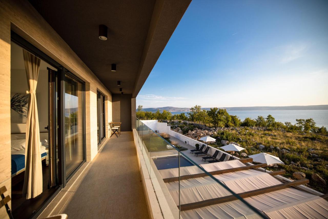 Royal Promons - Heated Pool Villa