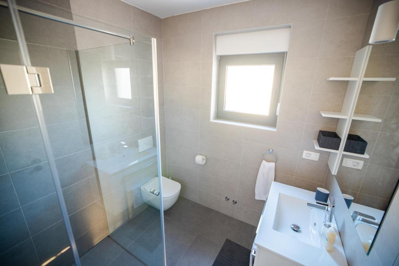 Villa Royal Promons - Heated Pool