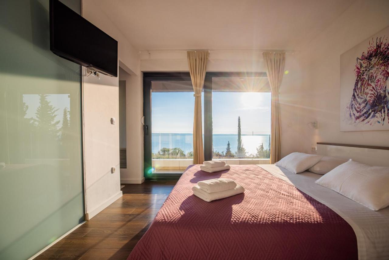 Villa Royal Promons - Heated Pool *